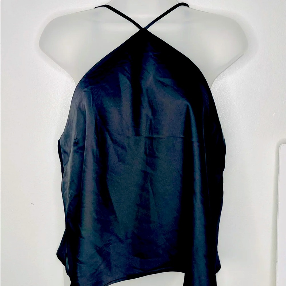 FOREVER 21 women Top/ Cami balck Medium